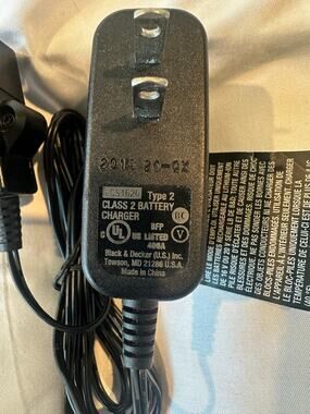 Black & Decker LCS1620 Type 2 20V 12V Max Lithium-Ion Battery Charger - UNTESTED